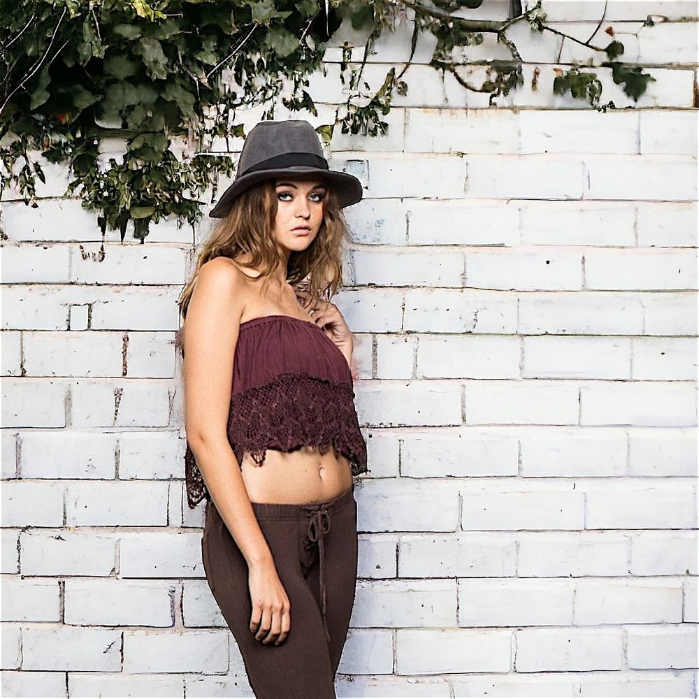 YTT15B POL Crochet Lace Tube Top